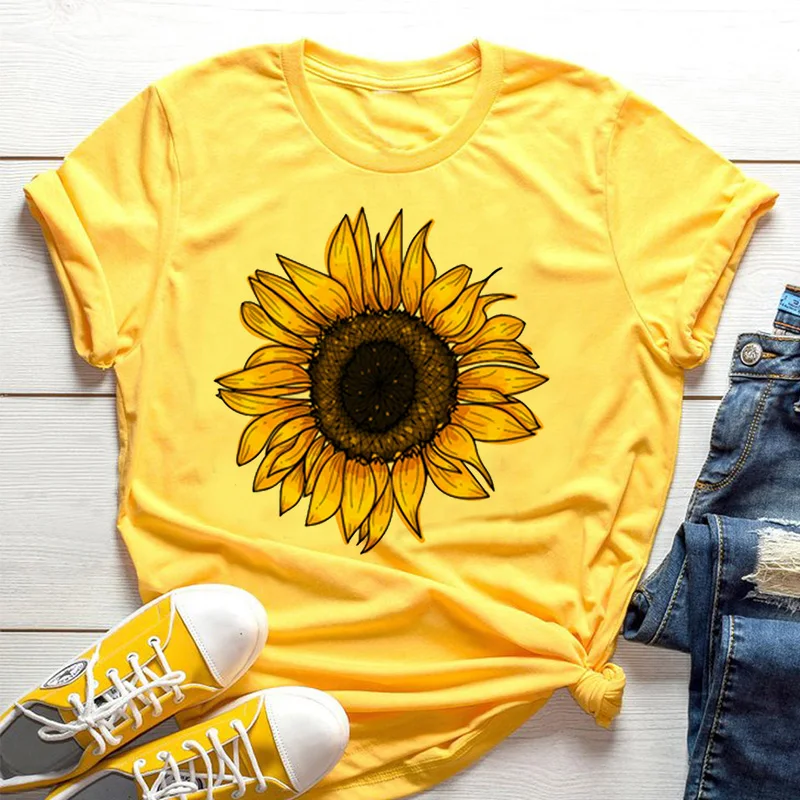 Yellow Summer Clothing - Желтая женская футболка с эстетическим принтом
