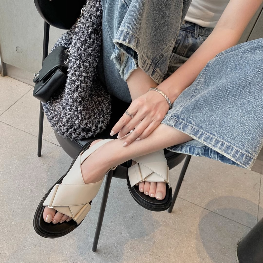 Летние женские сандалии на пла – обзор и цена Summer Clothing Modest